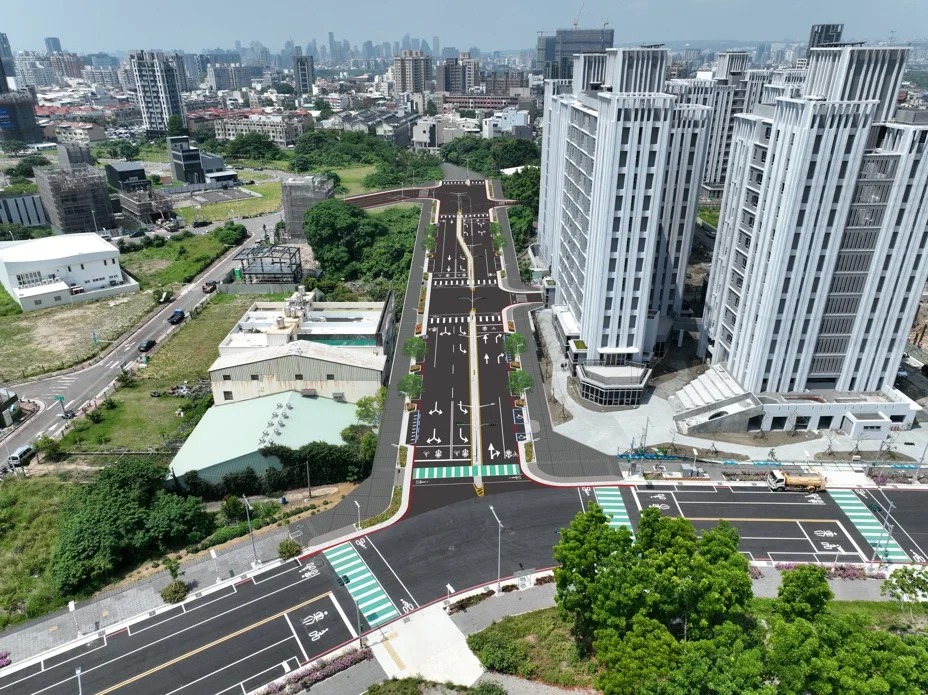 台中巨蛋興建中預計2030年完工